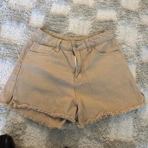 Stylish Tan Frayed Hem Jean Shorts